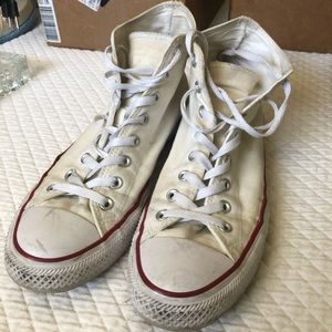 redhead chilled out canvas shoes